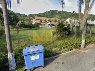 Excelente galpão para locação no bairro Valparaiso em Blumenau. Moderno e com ampla infra