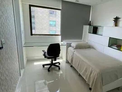 LINDO APARTAMENTO, NUMA ÁREA PRIVILEGIADA DA AV. BOA VIAGEM