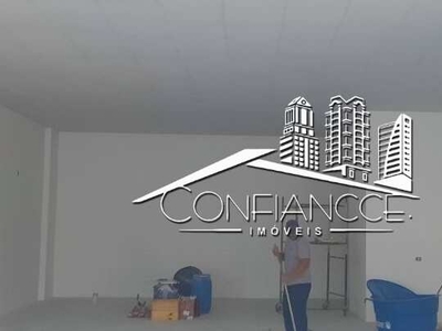 Loja comercial para locação na Santa Cândida em Curitiba/PR!