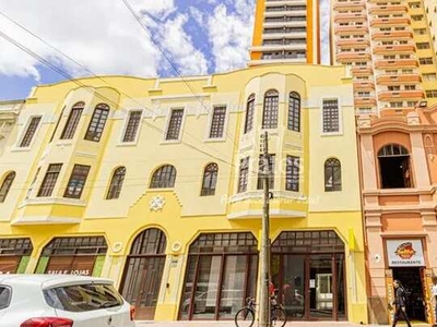 Loja comercial para venda com 214m² no Centro de Curitiba - PR