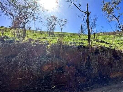 Terreno de 500 metros quadrados