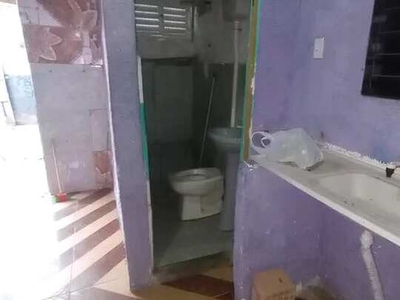 Vendo casa estilo Kitnet sem quintal