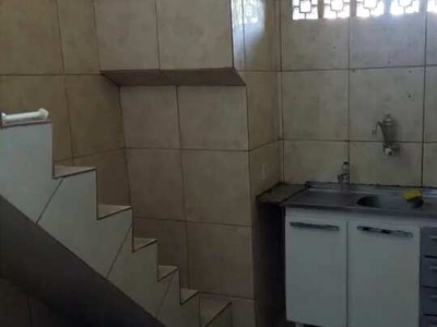 Vendo casa no jardim redentor beco Coelho branco 131