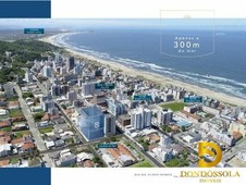 Apartamento à venda no bairro Mar Grosso em Laguna