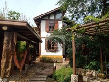 Casa à venda no bairro Barra de Ibiraquera em Imbituba