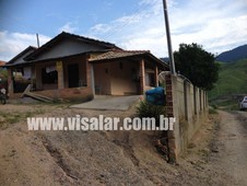Casa à venda no bairro Centro em Gravatal