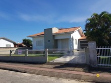 Casa à venda no bairro Centro em Jaguaruna