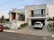 Casa à venda no bairro Centro em Praia Grande