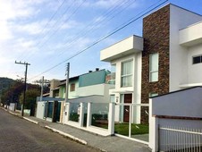 Casa à venda no bairro Prainha em São Francisco do Sul