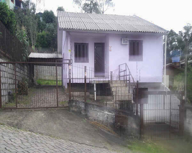 Casa 3 dormitórios a venda bairro Charqueadas Caxias do Sul