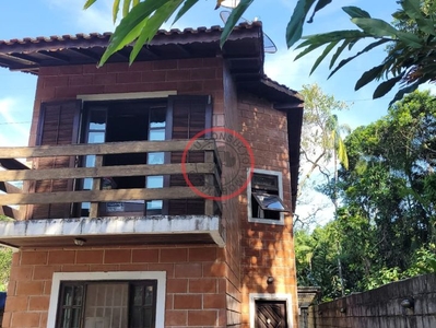 Casa à venda no bairro Camburi em São Sebastião