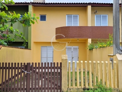 Casa à venda no bairro Grajaú em Pontal do Paraná