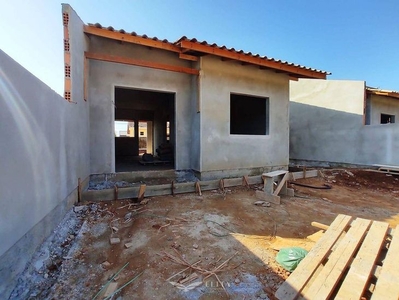 Casa à venda no bairro Quinta dos Açorianos em Barra Velha