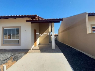 Casa à venda no bairro Quinta dos Açorianos em Barra Velha