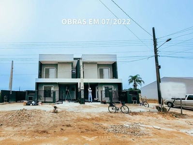 Casa à venda no bairro Quinta dos Açorianos em Barra Velha