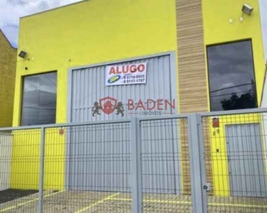 Galpão comercial, 4 banheiro, 4 vagas na garagem, 300M² de Área Construída