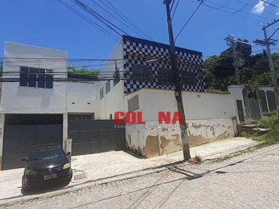 Prédio inteiro à venda no bairro Tenente Jardim em São Gonçalo