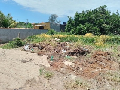 Terreno à venda no bairro Barra Nova em Saquarema