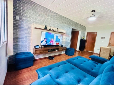 Apartamento em Araras, Teresópolis/RJ de 52m² 2 quartos à venda por R$ 208.000,00