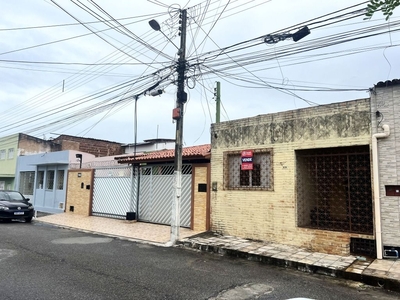 Casa em Alecrim, Natal/RN de 135m² 3 quartos à venda por R$ 219.000,00