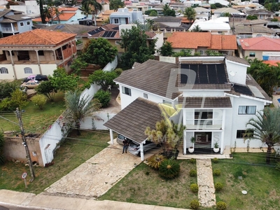 Casa em Asa Norte, Brasília/DF de 1035m² 5 quartos à venda por R$ 1.749.000,00