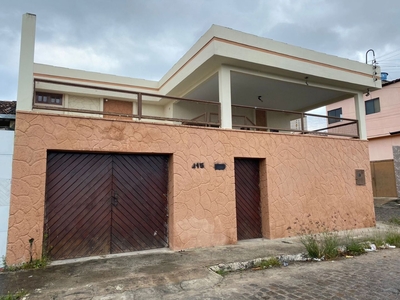 Casa em Boa Vista, Caruaru/PE de 200m² 3 quartos para locação R$ 1.800,00/mes