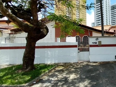 Casa em Hipódromo, Recife/PE de 260m² 4 quartos à venda por R$ 1.199.000,00
