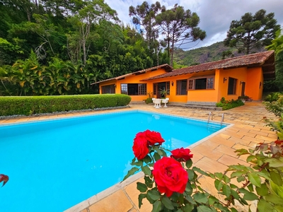 Casa em Parque do Imbui, Teresópolis/RJ de 537m² 5 quartos à venda por R$ 1.499.000,00