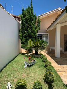 Casa em Portal das Colinas, Guaratinguetá/SP de 161m² 3 quartos à venda por R$ 899.000,00