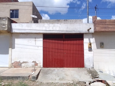 Casa em Rendeiras, Caruaru/PE de 0m² à venda por R$ 75.000,00