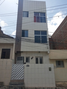 Casa em Salgado, Caruaru/PE de 132m² 2 quartos à venda por R$ 229.000,00