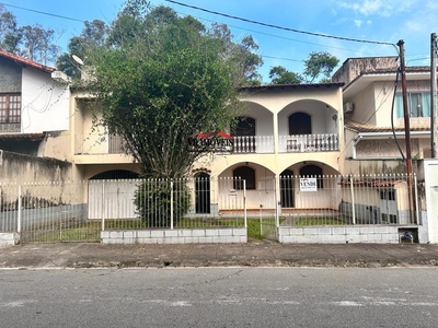 Casa em Sessenta, Volta Redonda/RJ de 335m² 6 quartos à venda por R$ 791.500,00