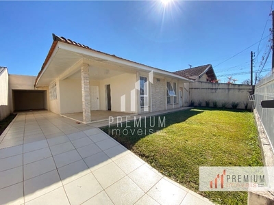 Casa em Uvaranas, Ponta Grossa/PR de 10m² 3 quartos à venda por R$ 549.000,00
