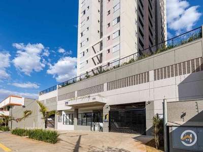 Apartamento com 3 quartos à venda no bairro Negrão de Lima, 90m²