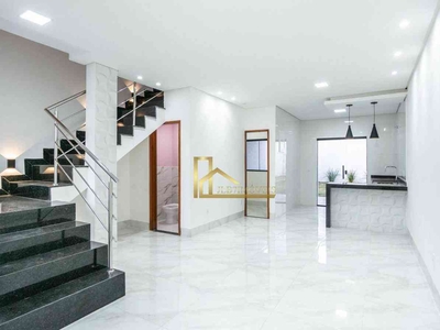 Casa com 3 quartos à venda no bairro Jardim Itaipú, 110m²