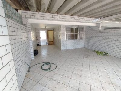Casa em Boqueirão, Praia Grande/SP de 117m² 2 quartos para locação R$ 2.900,00/mes