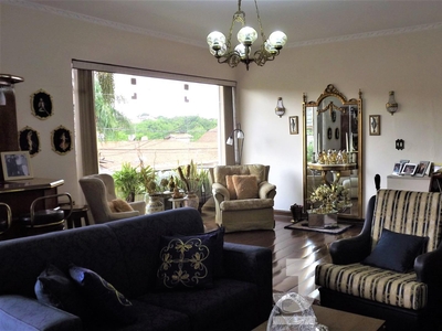 Casa em Jardim Bela Vista, Campinas/SP de 370m² 4 quartos à venda por R$ 919.000,00