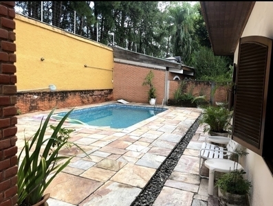 Casa em Tamboré, Santana de Parnaíba/SP de 360m² 5 quartos à venda por R$ 2.299.000,00