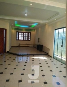 Casa em Vila Menuzzo, Sumaré/SP de 200m² 3 quartos à venda por R$ 900.000,00