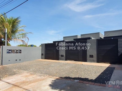 Casa Térrea com 3 Quartos à Venda por R$ 240.000