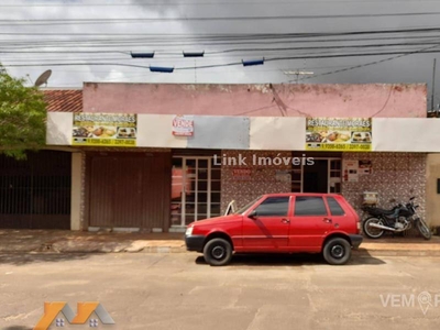 Casa Térrea com 3 Quartos à Venda por R$ 280.000