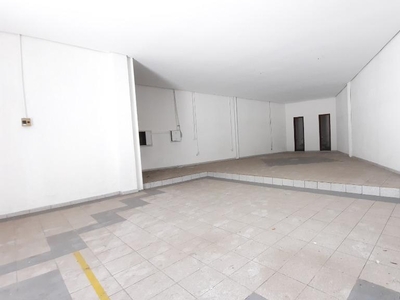 Loja em São João, Porto Alegre/RS de 110m² para locação R$ 3.000,00/mes