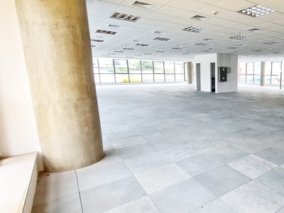 Sala em Cambuí, Campinas/SP de 440m² para locação R$ 34.000,00/mes