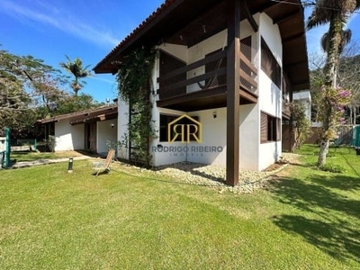 Casa com 6 quartos à venda na rua professor adriano mosimann, --, trindade, florianópolis por r$ 1.990.000