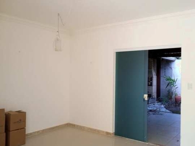 Casa duplex 4/4, sendo 2 suítes em condomínio fechado dentro do Foz do Joanes- Lauro de Fr