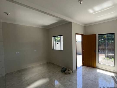 Casa em Parque Residencial Bom Pastor - Sarandi com 3 dormitórios e 1 banheiro por R$220.0