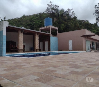 Exclusividade em Peruíbe: Residência Exclusiva por R$1.2M.