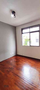 Apartamento com 2 quartos para alugar no bairro Santo Antônio, 70m²