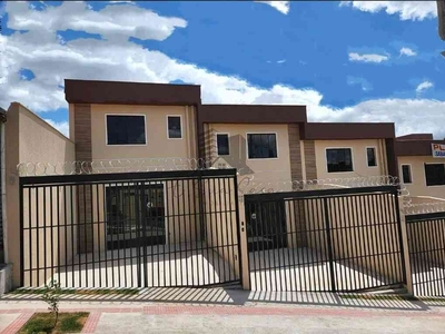 Casa com 2 quartos à venda no bairro Nacional, 128m²