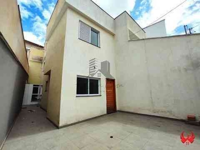 Casa com 3 quartos à venda no bairro Cabral, 250m²